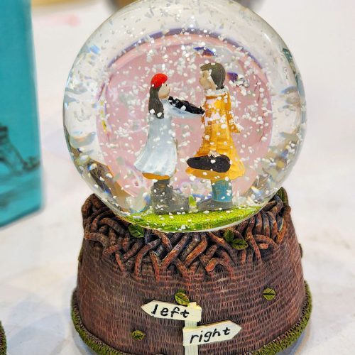 گوی موزیکال شیشه ای