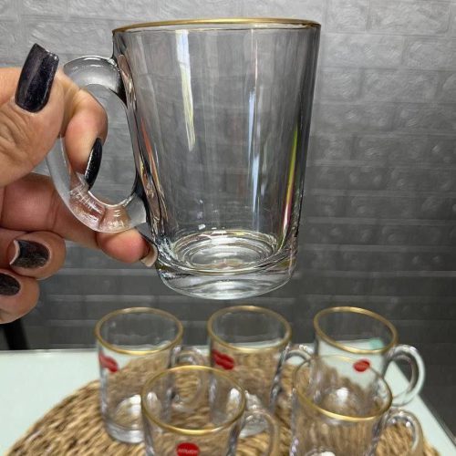 نیم لیوان مجیک لب طلا