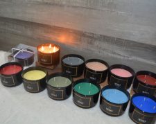 شمع لومن معطر با رنگ‌های متنوع: زیبایی و رایحه‌ای دلپذیر