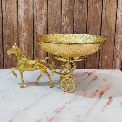 سرویس پذیرایی کالسکه | زیبایی و شکوه در مهمانی