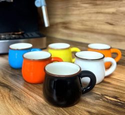 شات قهوه خوری خمره ای ساده، انتخابی شیک و کاربردی برای قهوه دوستان