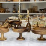 کاسه پایه دار؛ یک ظرف کاربردی و زیبا برای پذیرایی