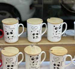 ماگ سرامیکی طرح پاندا با درب بامبو، هدیه‌ای خاص و دوست داشتنی