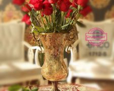 گلدان بزرگ آبگز: زیبایی و شکوه در کنار هم