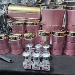 سرویس آشپزخانه کمرباریک 29 پارچه روزگلد، مناسب برای انواع آشپزخانه ها