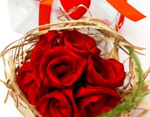 جعبه هدیه گل و پوشال – زیباترین هدیه برای عزیزانتان